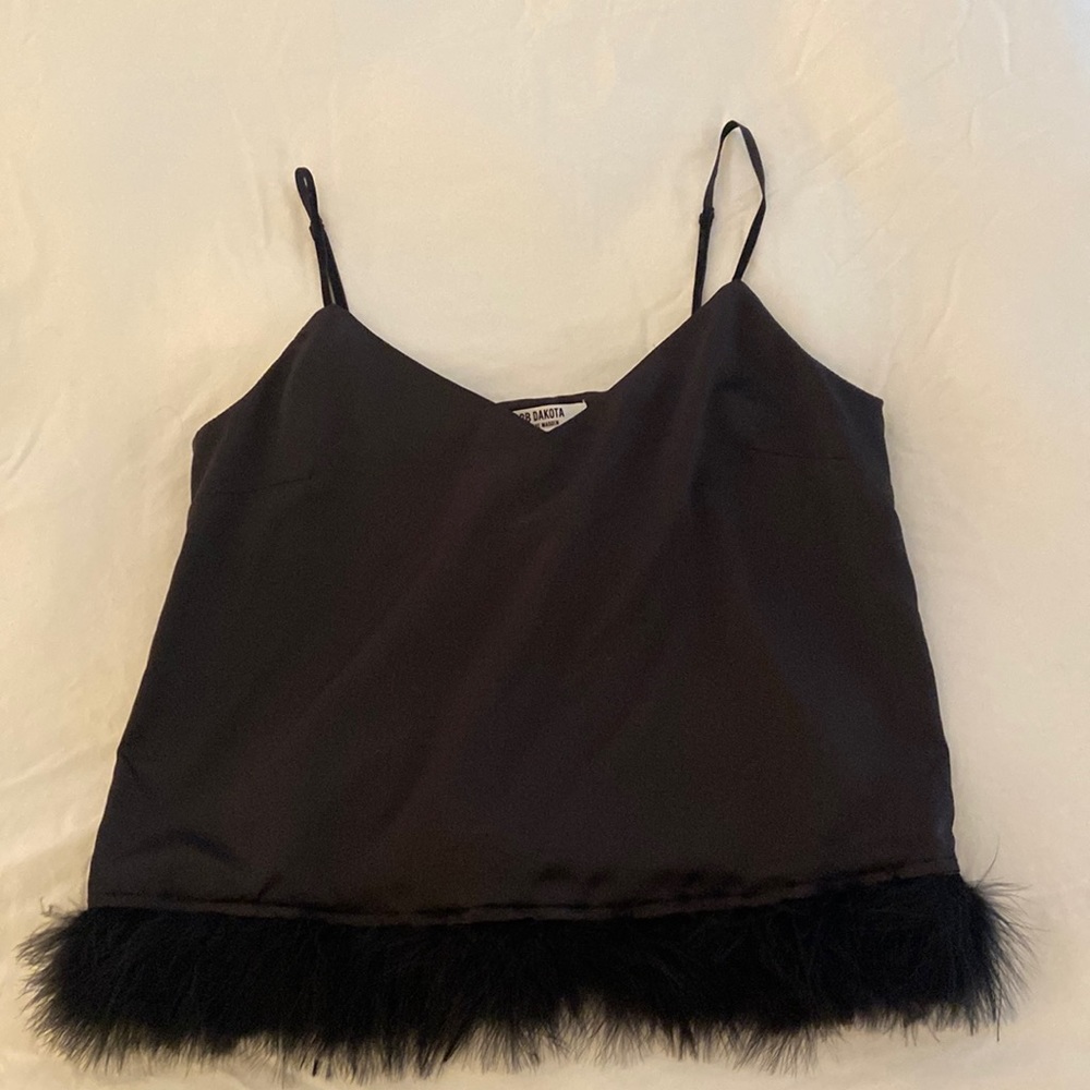 BB Dakota Tank top with feather trim